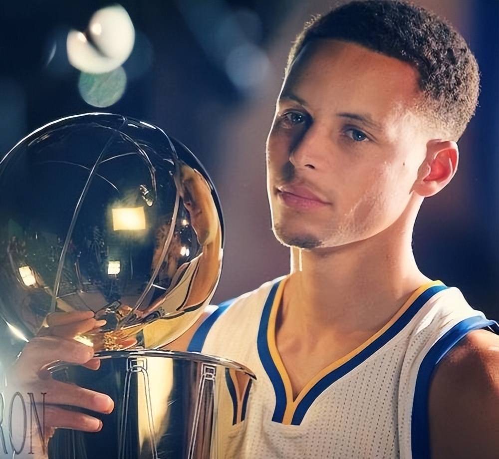 支球队的实 支球队的实