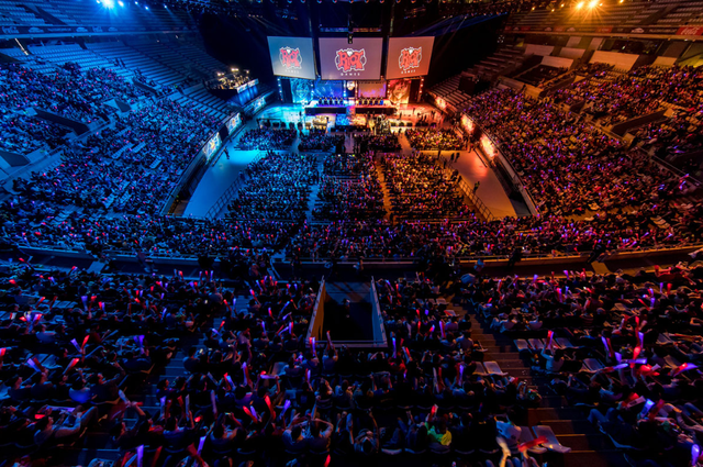 谁能保持冷 谁能保持冷