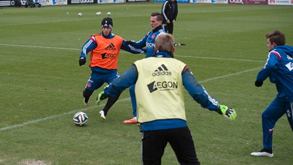 赛后互动中 赛后互动中